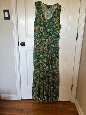 ECI Green Floral Sleeveless Maxi Dress with Yellow & White Blooms